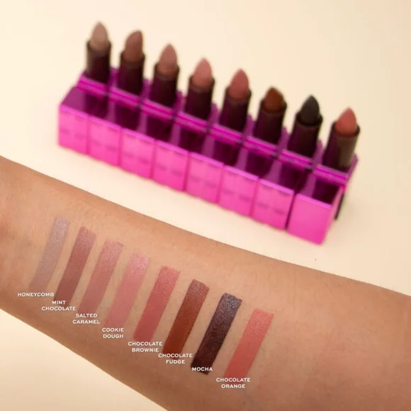 I Heart Revolution Beauty Chocolate Lipstick in "Chocolate Brownie" - Picture 3 of 4